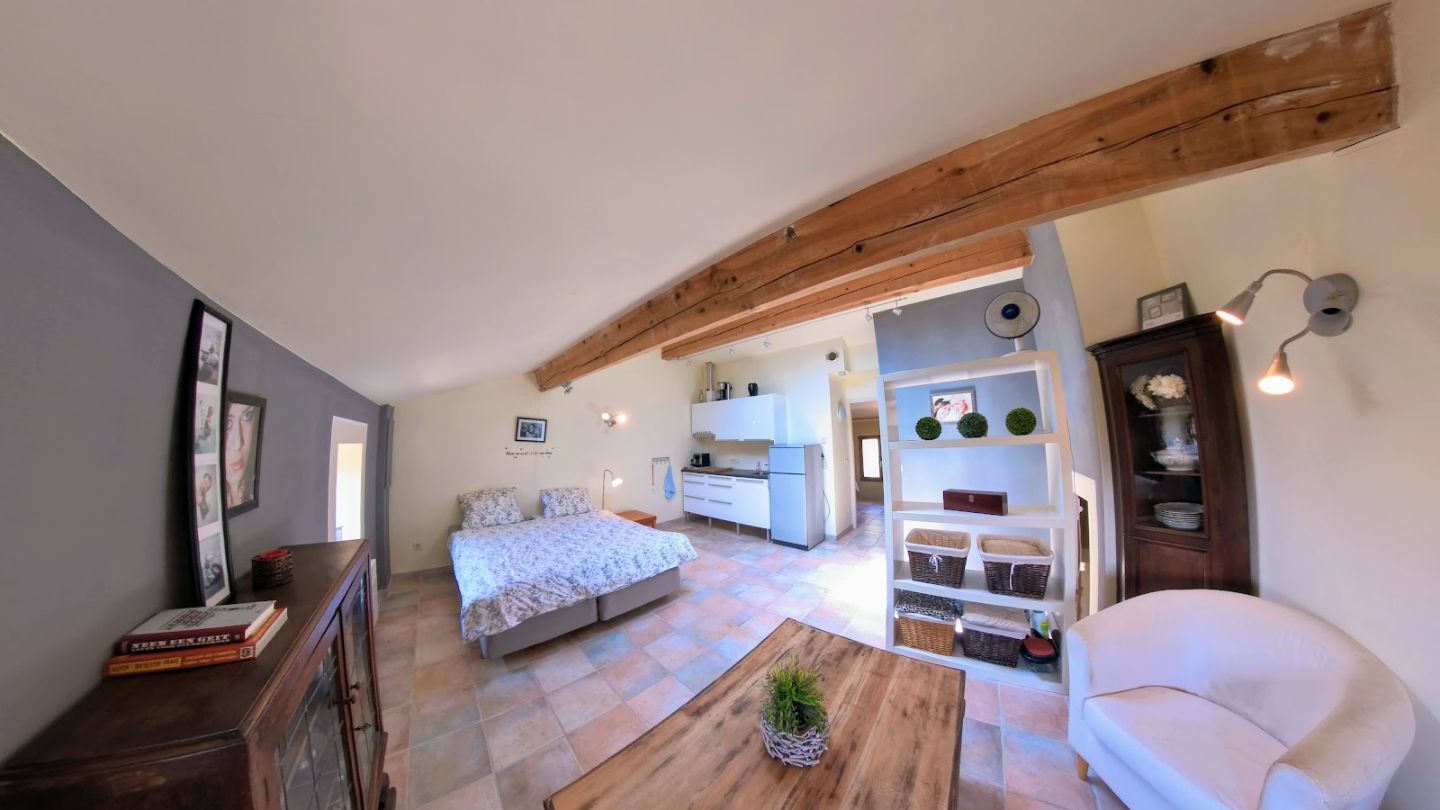 Maison de caractère à vendre  - 14 pièce(s) - 253m2 - Beaufort (34210)