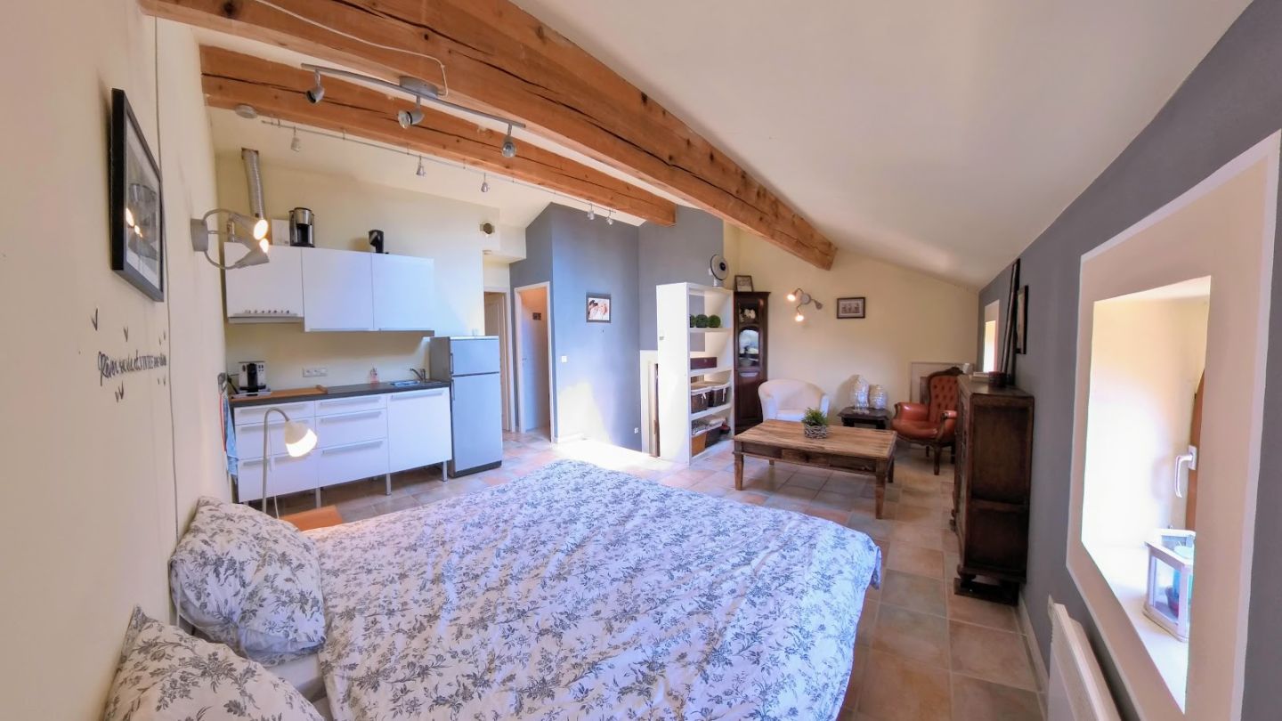 Maison de caractère à vendre  - 14 pièce(s) - 253m2 - Beaufort (34210)