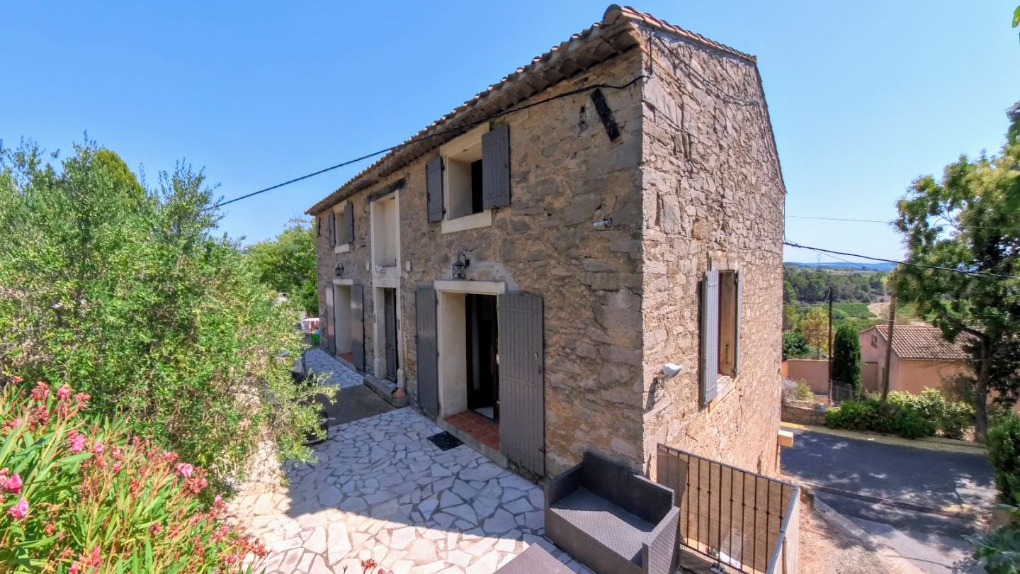 Maison de caractère à vendre  - 14 pièce(s) - 253m2 - Beaufort (34210)