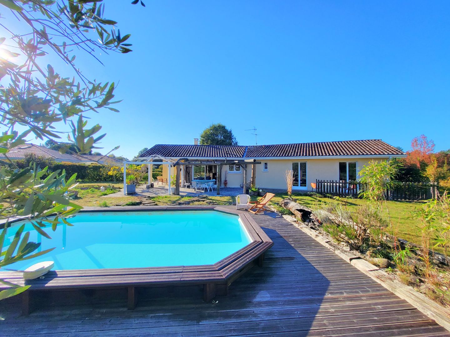 Maison à vendre  - 5 pièce(s) - 109.3m2 - Gourbera (40990)