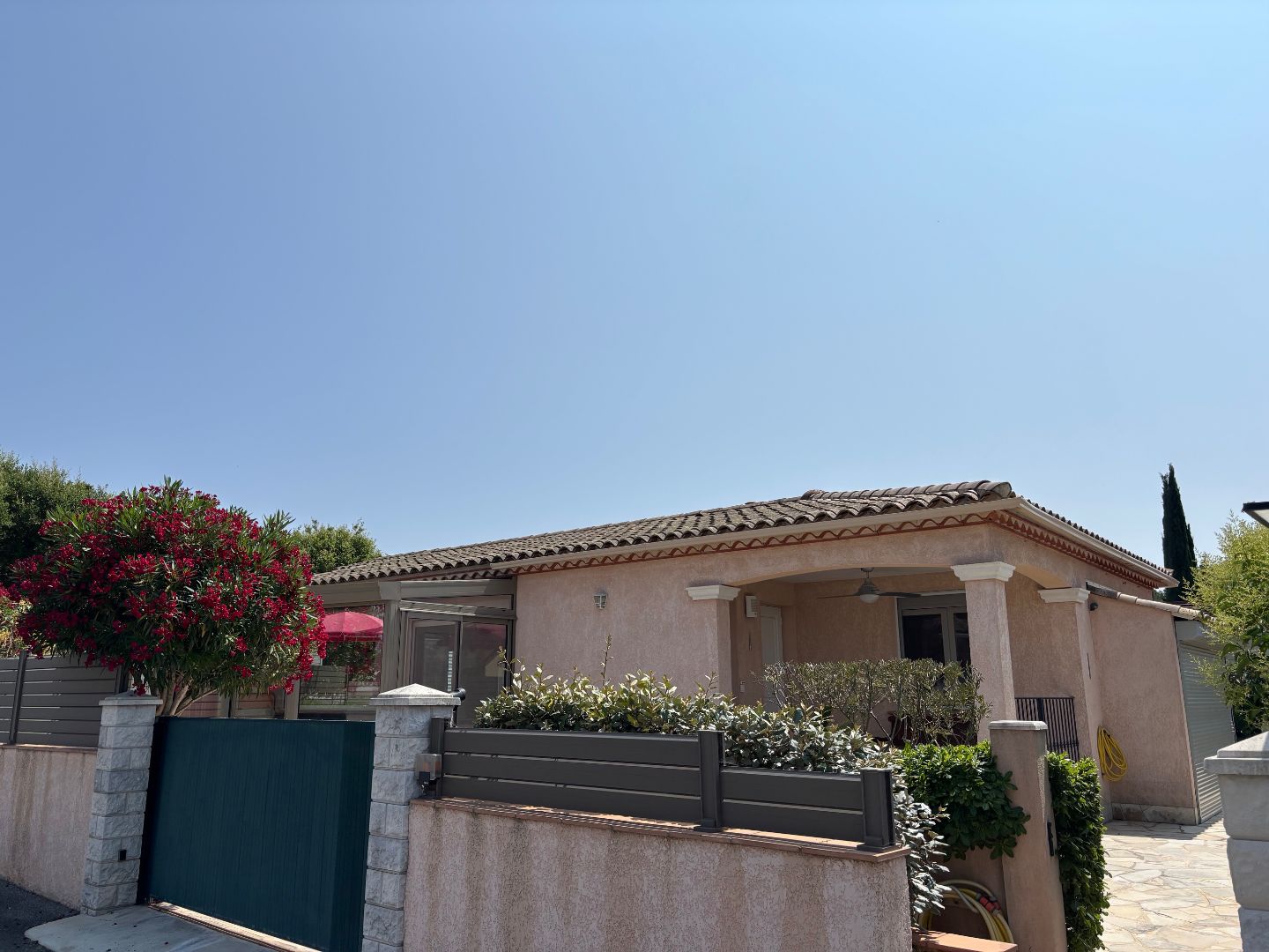Maison à vendre  - 3 pièce(s) - 75m2 - Roquebrune-sur-argens (83520)