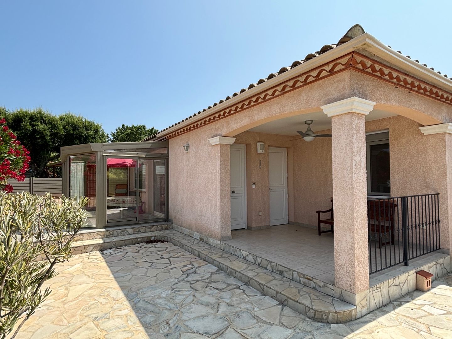 Maison à vendre  - 3 pièce(s) - 75m2 - Roquebrune-sur-argens (83520)