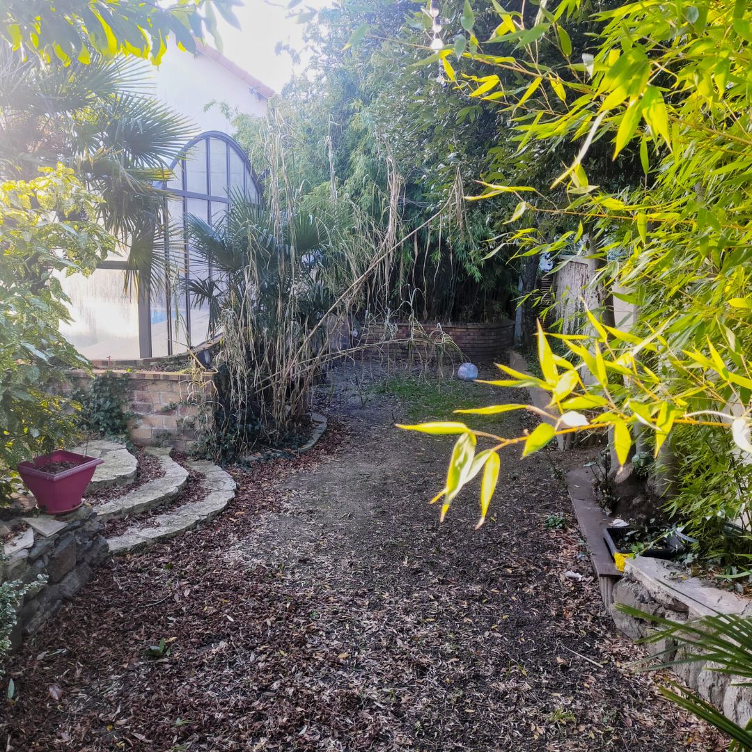 Maison à vendre  - 12 pièce(s) - 329m2 - Argenteuil (95100)