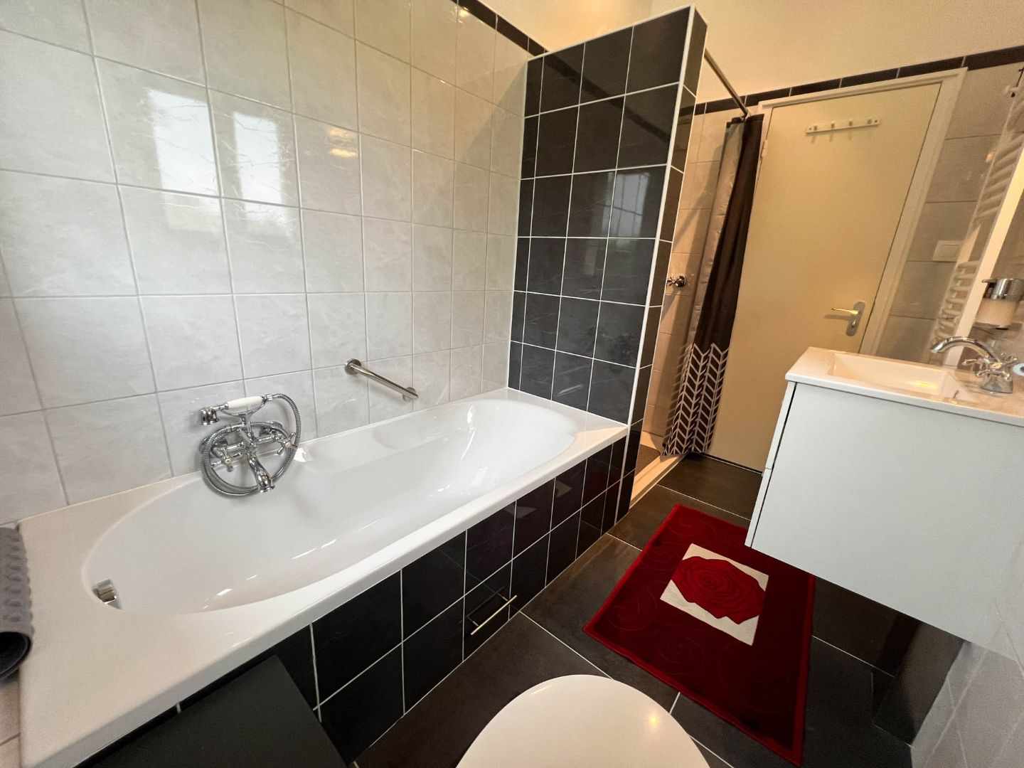 Magnifique maison rénovée et gîte indépendant