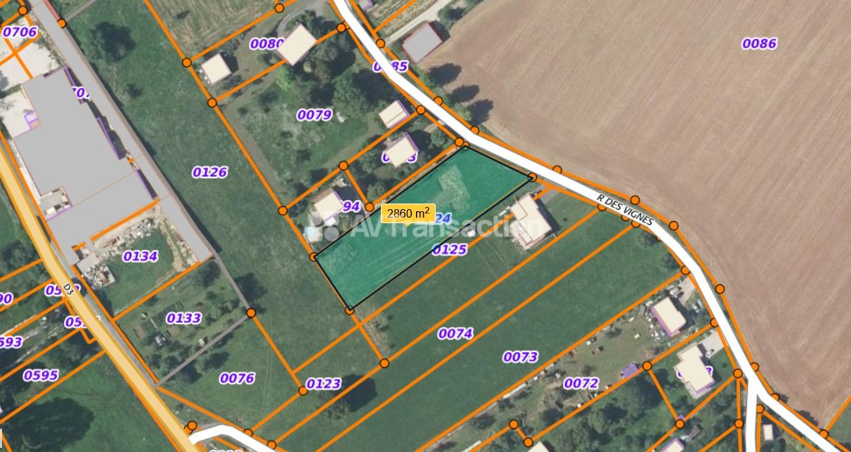 Terrain à bâtir de 28 ares à Oiselay