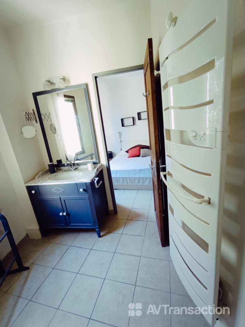 Appartement à vendre  - 2 pièce(s) - 40m2 - Cassis (13260)