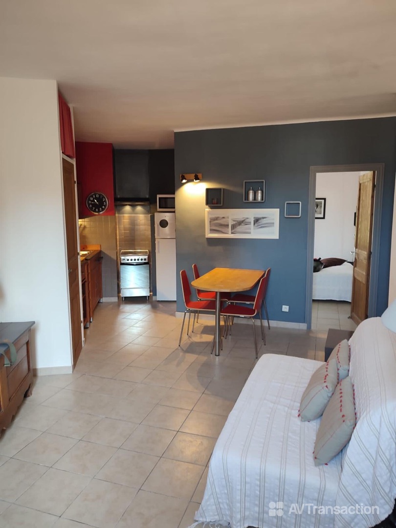 Appartement à vendre  - 2 pièce(s) - 40m2 - Cassis (13260)