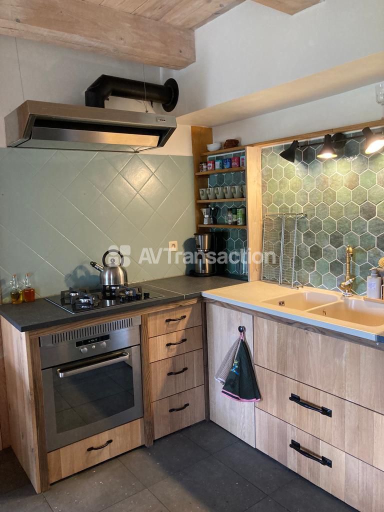 Maison de campagne à vendre  - 10 pièce(s) - 226m2 - Cros De Georand (07510)