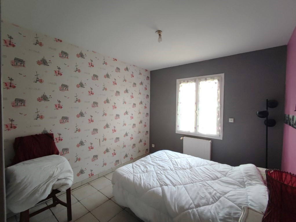 Maison à vendre  - 5 pièce(s) - 108.5m2 - Gemozac (17260)