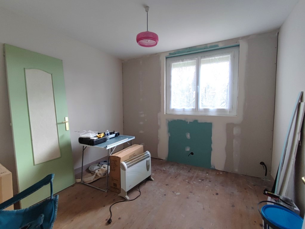 Maison à vendre  - 4 pièce(s) - 70m2 - Pons (17800)