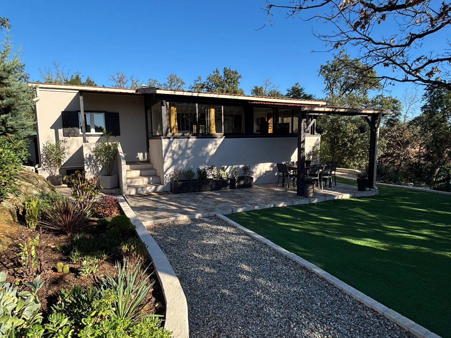 Maison à vendre  - 4 pièce(s) - 90m2 - Roquebrune-sur-argens (83520)