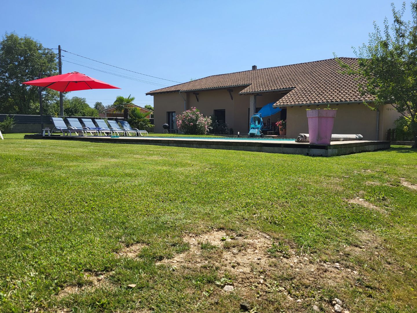 Chambre d'hôtes 253 m2 hab 7 chambres 5 800 m2 de terrain