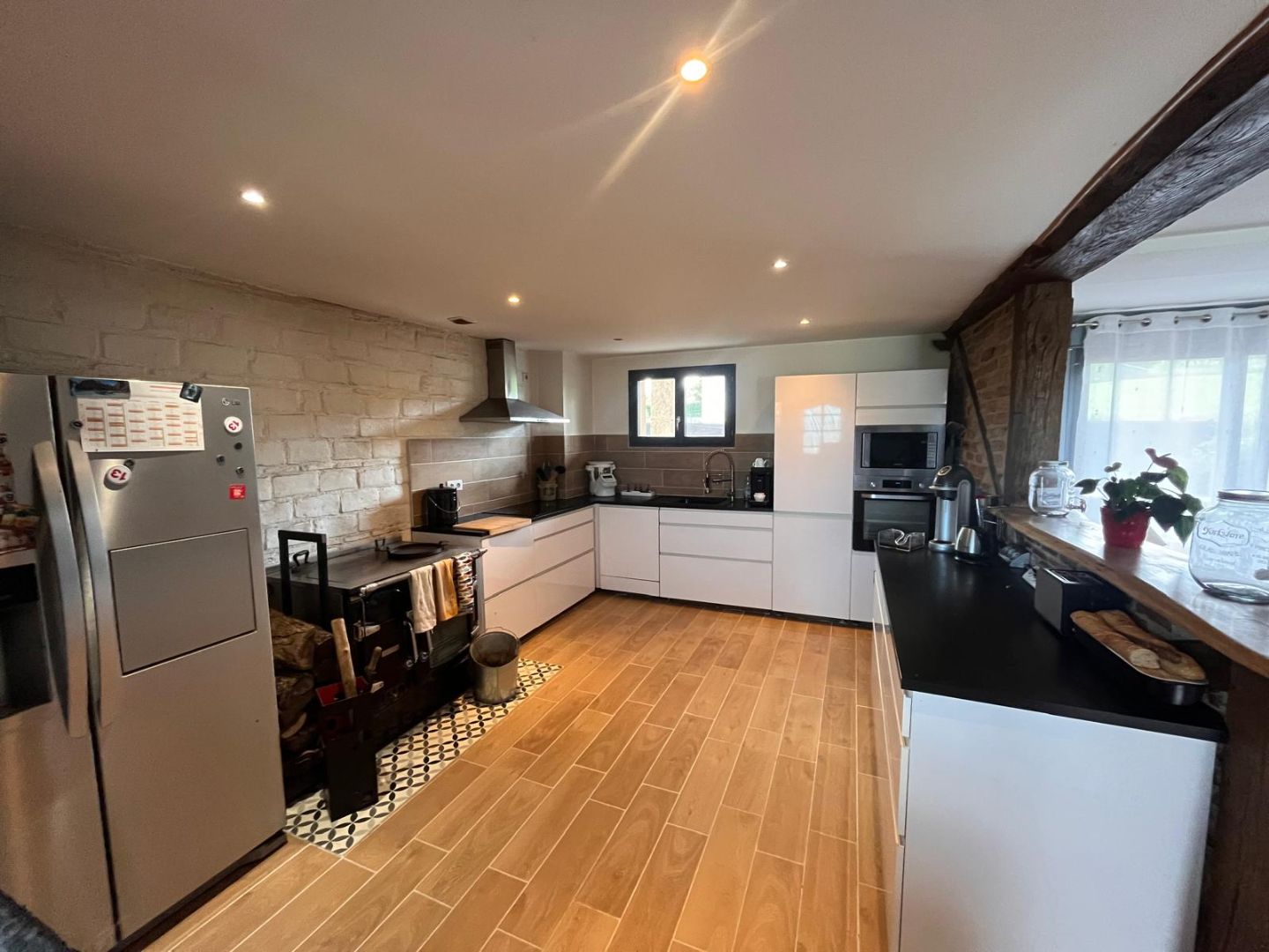 Maison à vendre  - 8 pièce(s) - 253m2 - Châtillon-sur-chalaronne (01400)