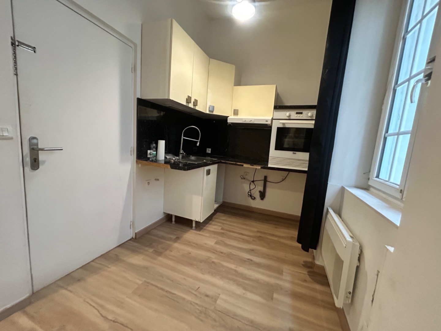 Appartement à vendre  - 1 pièce(s) - 24m2 - Draguignan (83300)