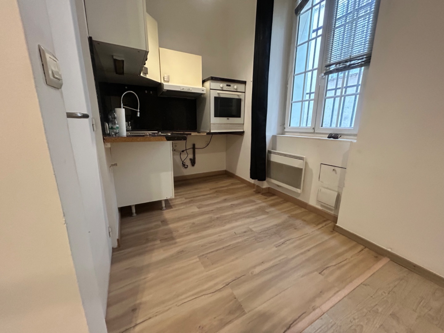 Appartement à vendre  - 1 pièce(s) - 24m2 - Draguignan (83300)