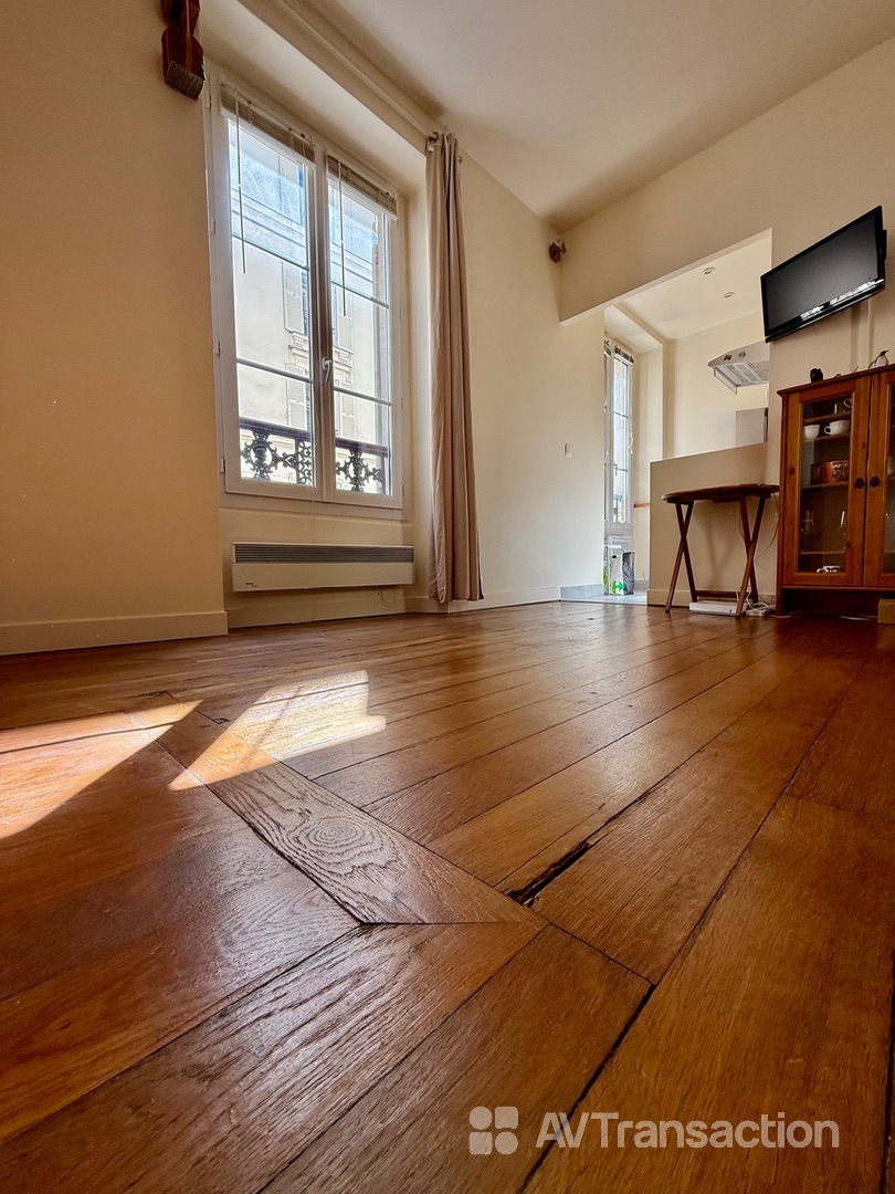 Appartement à vendre  - 2 pièce(s) - 28m2 - Paris (75017)