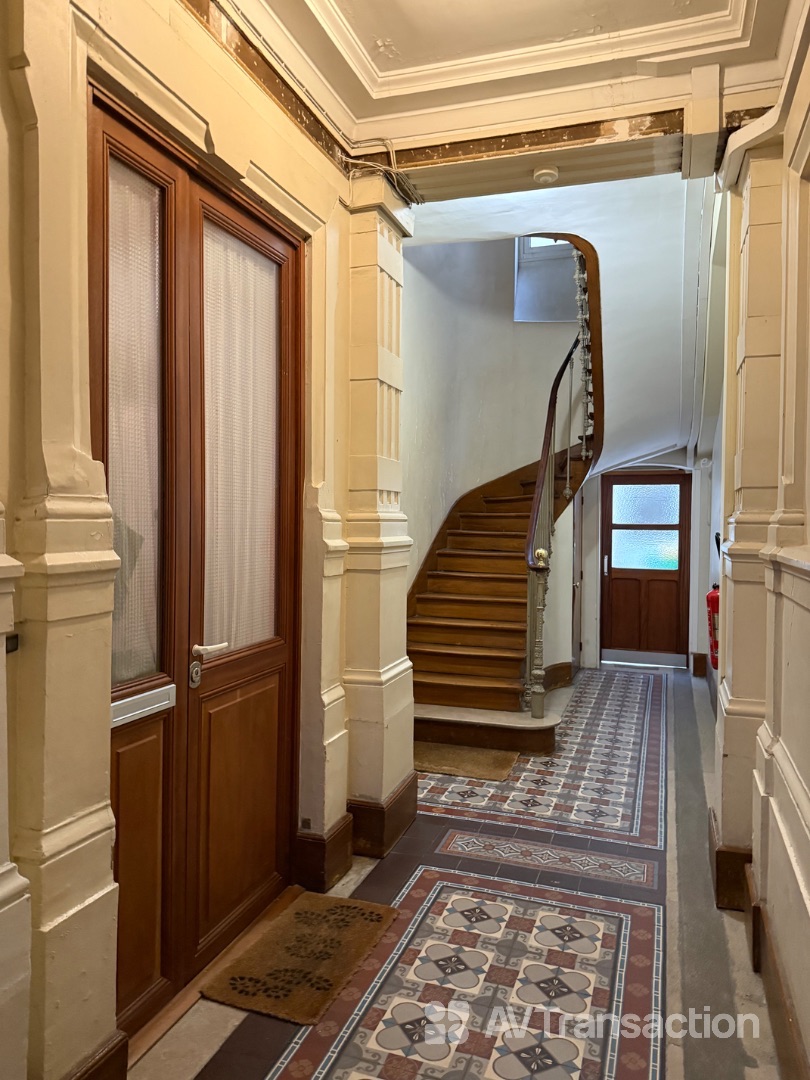 Appartement à vendre  - 2 pièce(s) - 28m2 - Paris (75017)