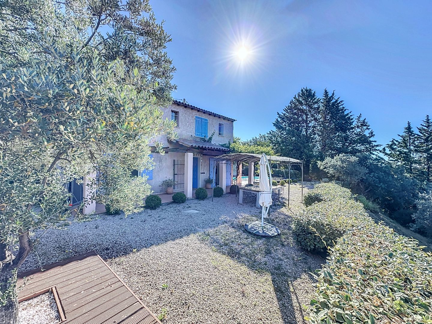 Maison à vendre  - 138m2 - Châteaudouble (83300)