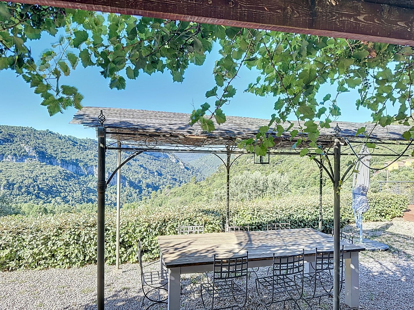 Maison à vendre  - 138m2 - Châteaudouble (83300)