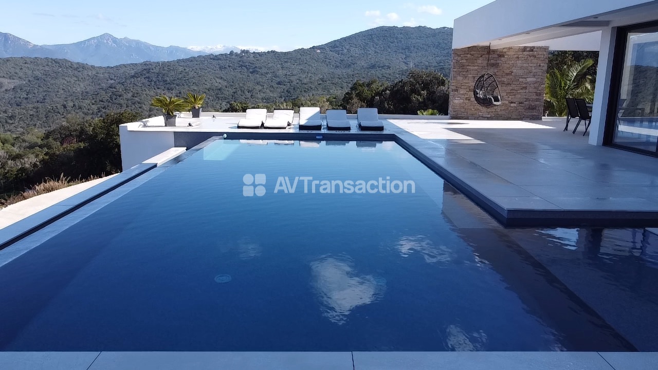 Maison à vendre  - 5 pièce(s) - 260m2 - Grosseto Prugna (20128)