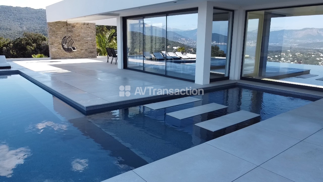 Maison à vendre  - 5 pièce(s) - 260m2 - Grosseto Prugna (20128)