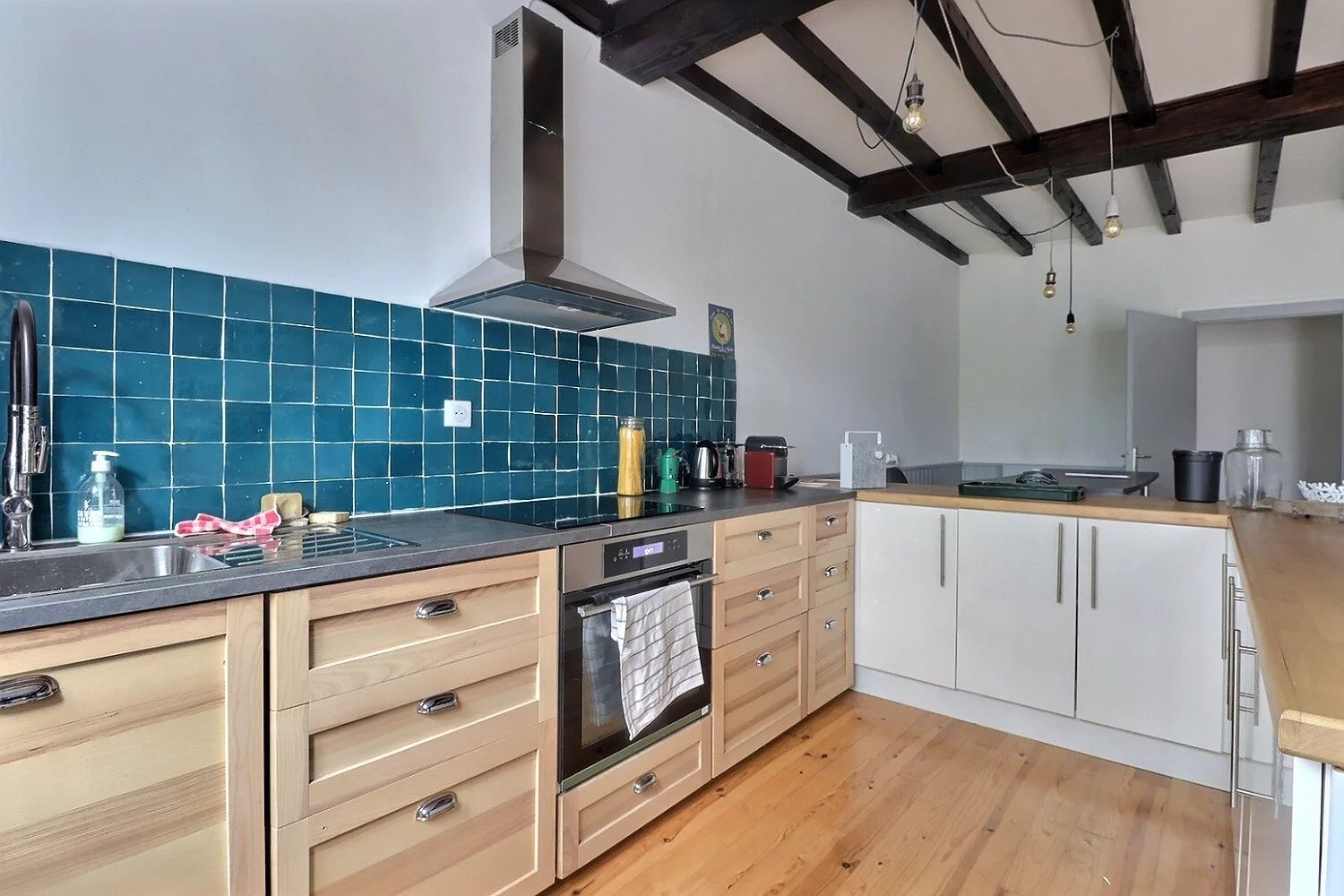 Maison à vendre  - 9 pièce(s) - 305m2 - Arconsat (63250)