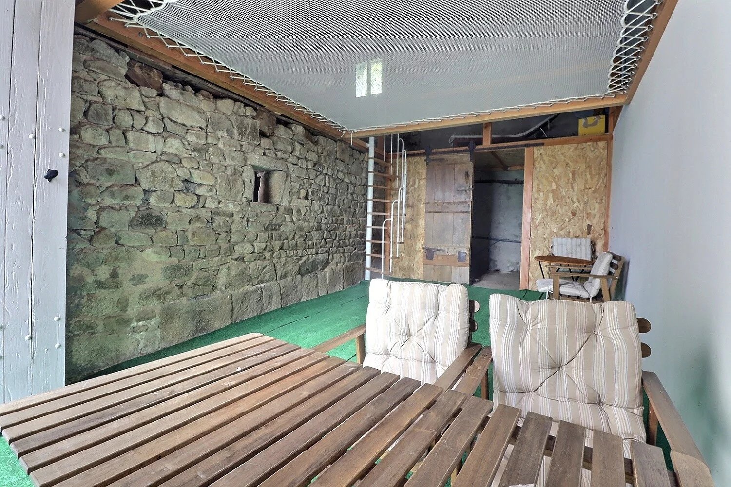 Maison à vendre  - 9 pièce(s) - 305m2 - Arconsat (63250)