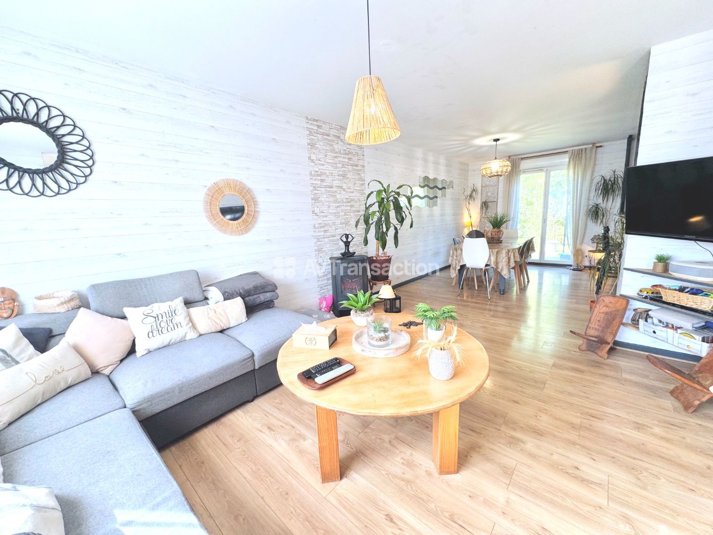 Maison à vendre  - 6 pièce(s) - 130m2 - Arès (33740)