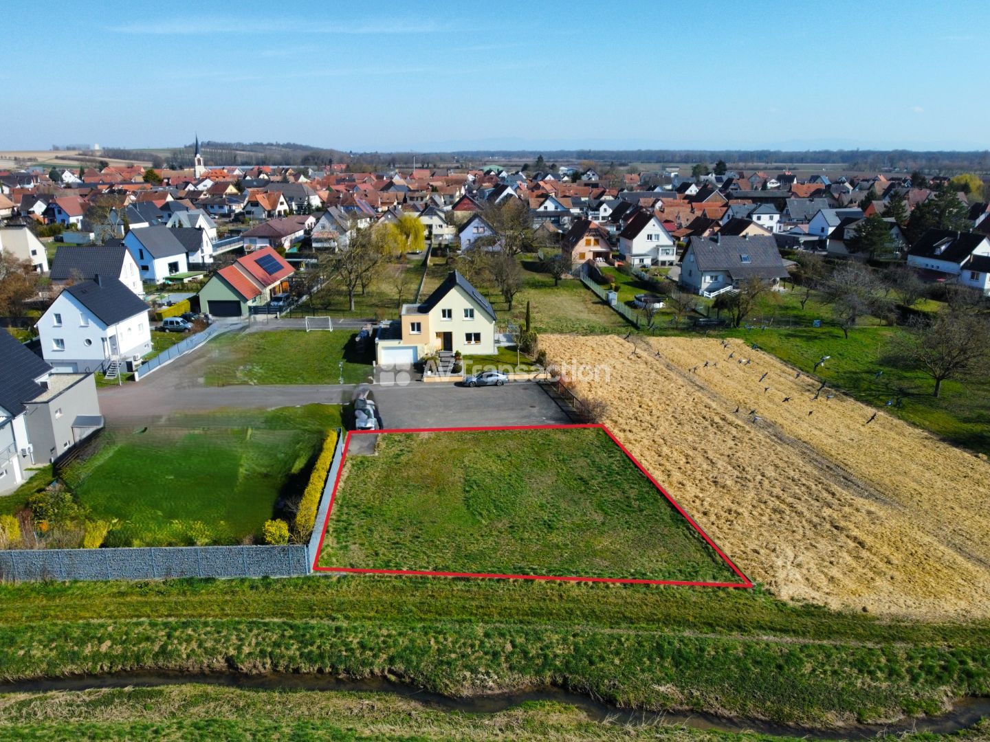 TERRAIN INNENHEIM 555 M2