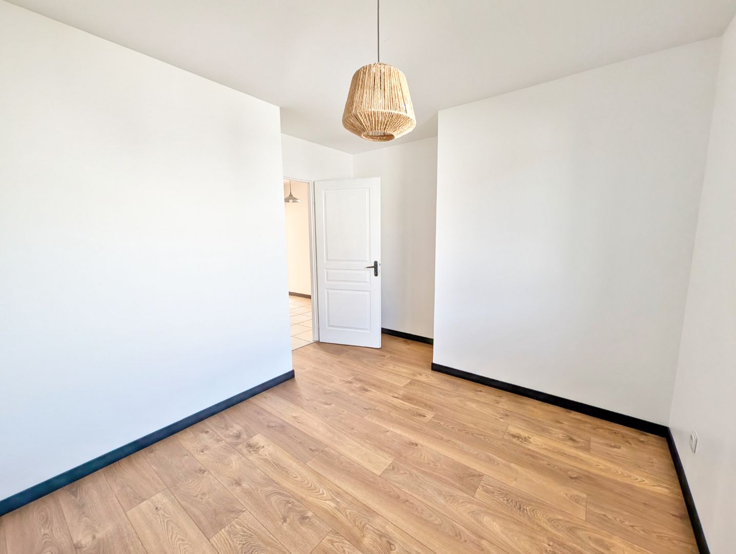 Maison à vendre  - 5 pièce(s) - 130m2 - Bâgé-la-ville (01380)