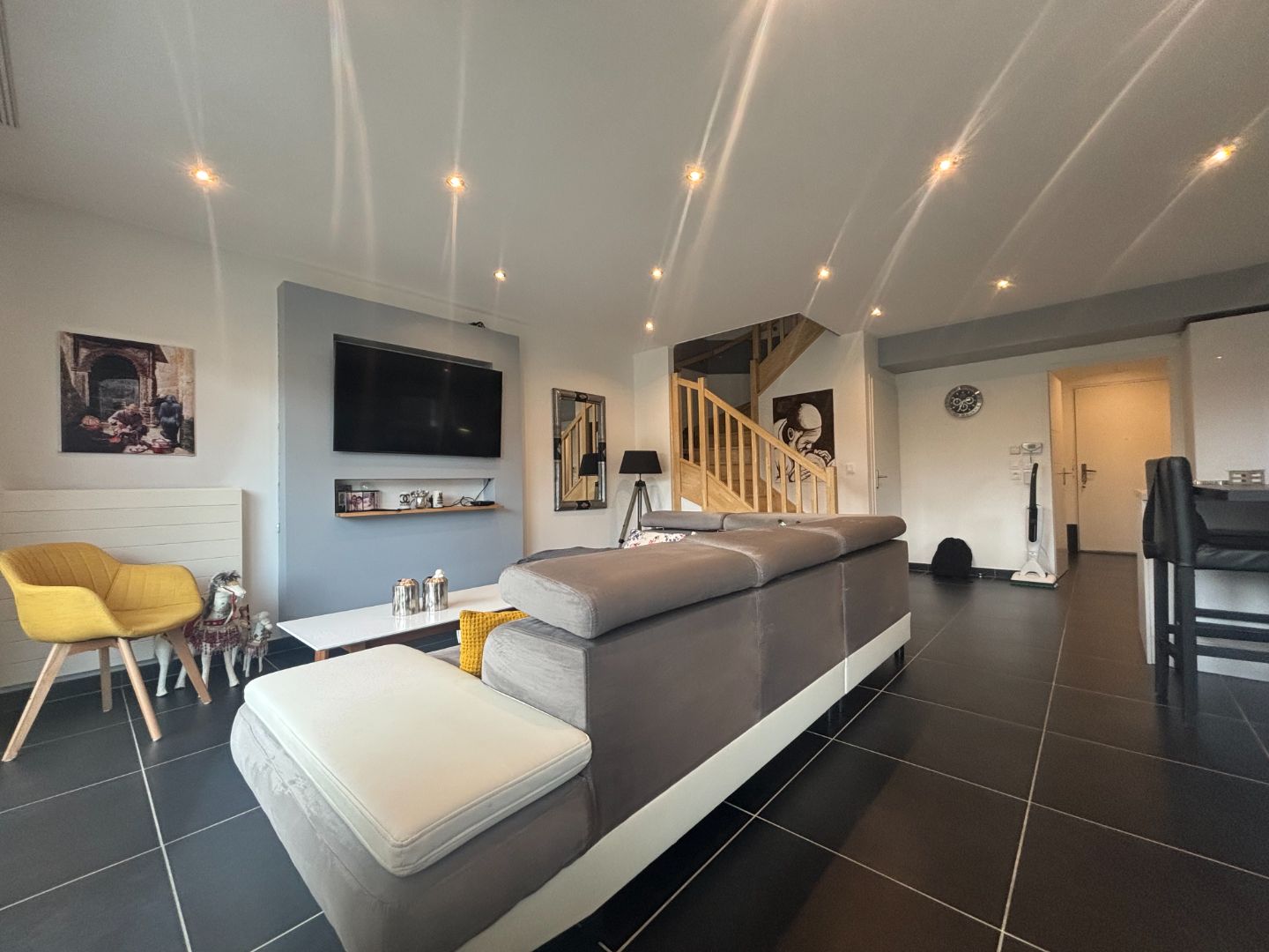 Maison mitoyenne à vendre  - 5 pièce(s) - 110m2 - Cranves-sales (74380)