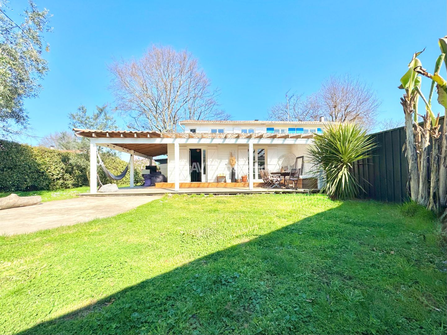 Maison à vendre  - 6 pièce(s) - 129.2m2 - Andernos-les-bains (33510)