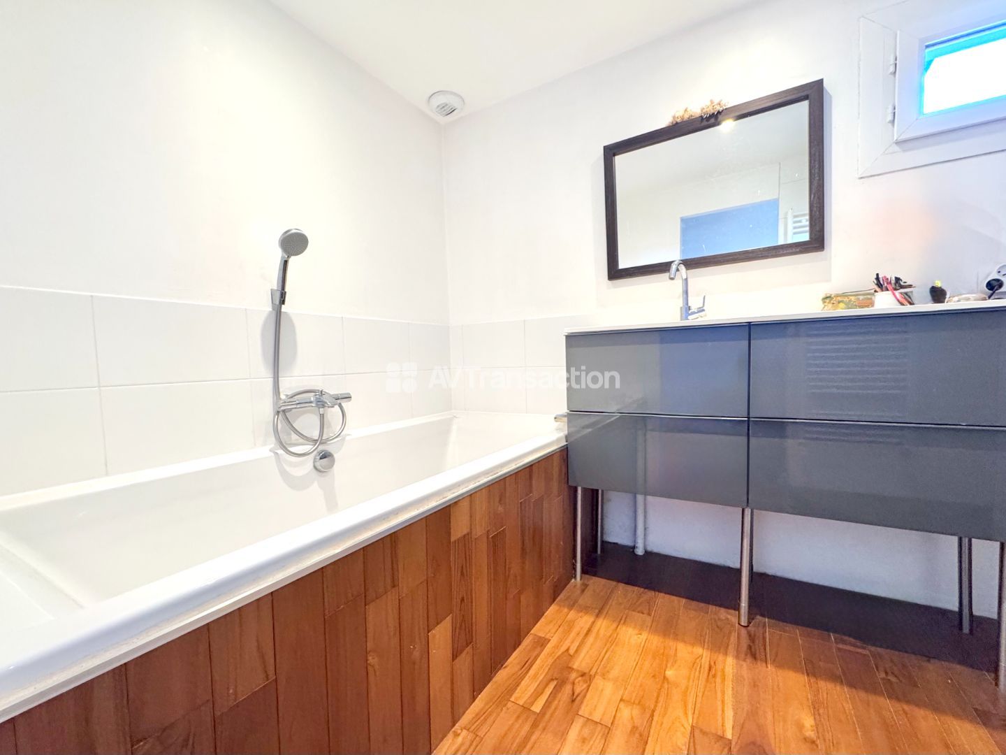 Maison à vendre  - 6 pièce(s) - 129.2m2 - Andernos-les-bains (33510)