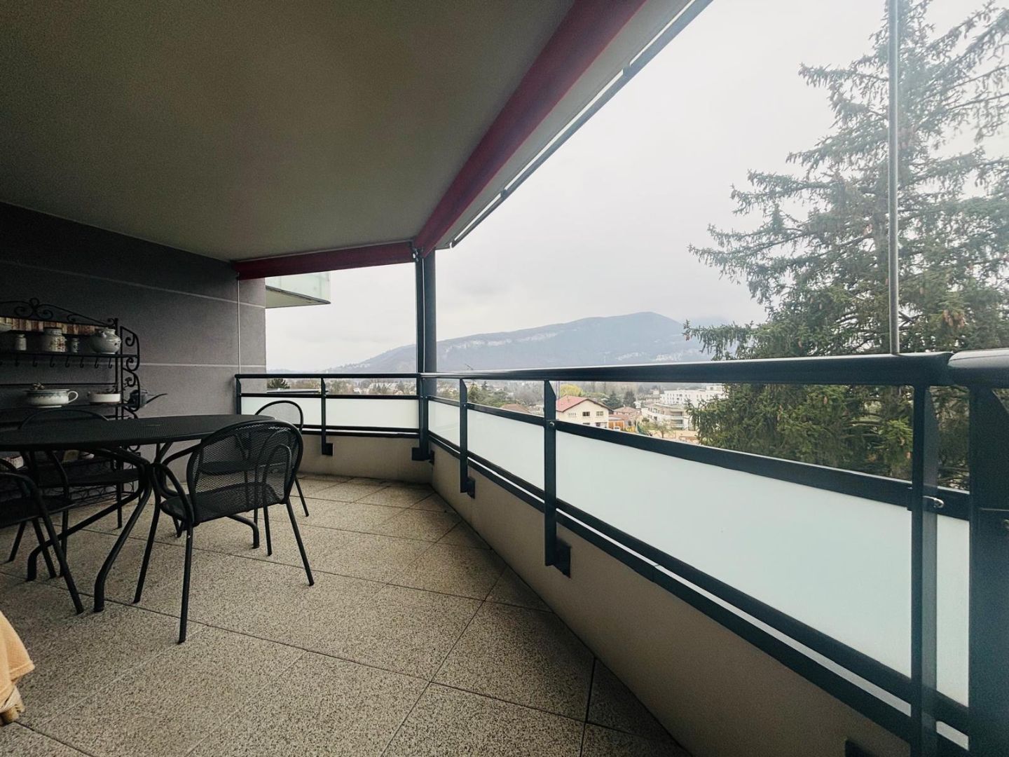 Appartement rénové à vendre  - 3 pièce(s) - 69m2 - Annemasse (74100)