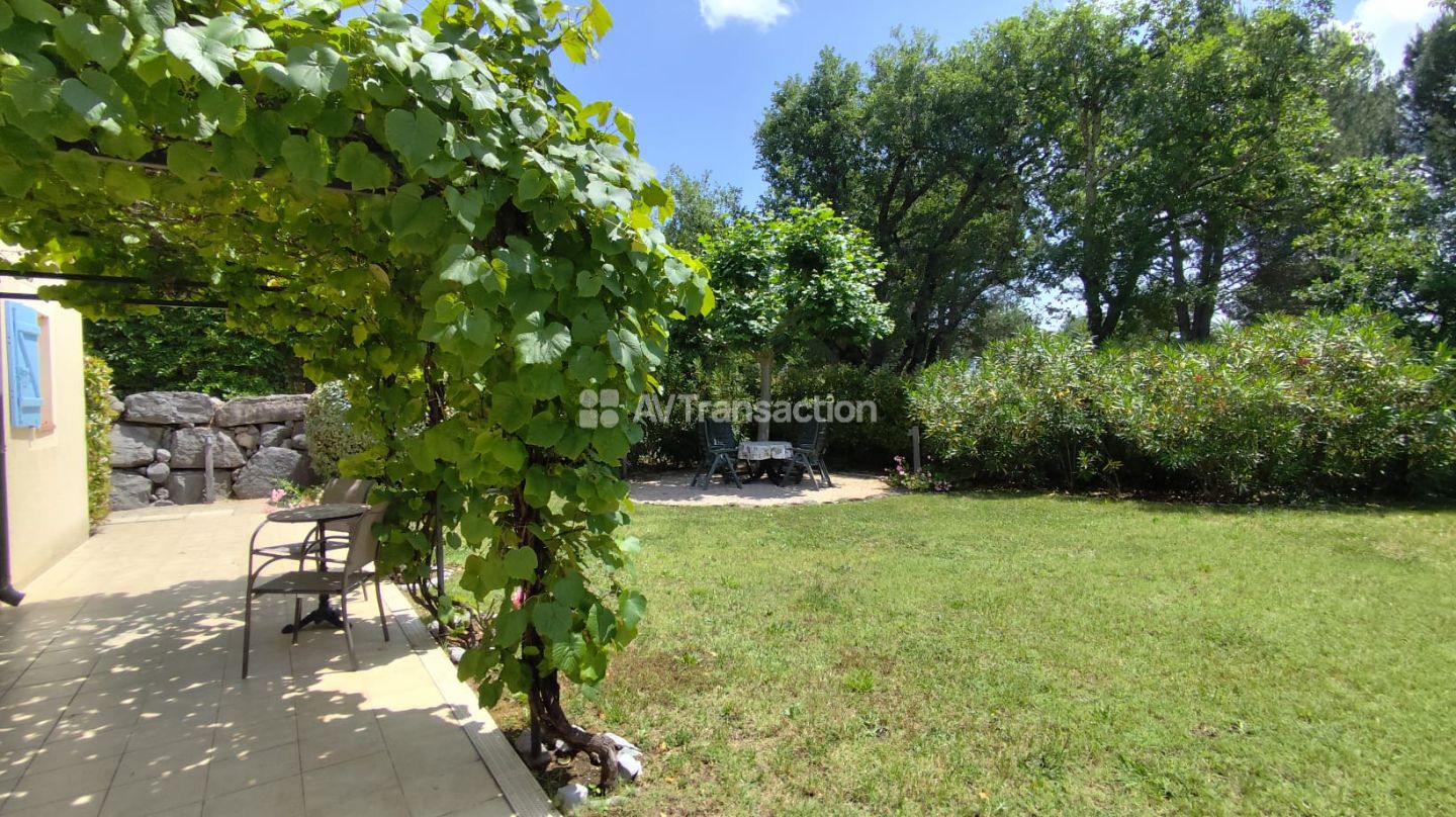 Villa à vendre  - 7 pièce(s) - 128m2 - Vallon-pont-d'arc (07150)