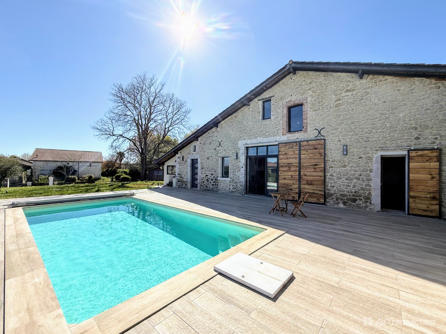 Maison à vendre  - 6 pièce(s) - 255m2 - Saugnac-et-cambran (40180)
