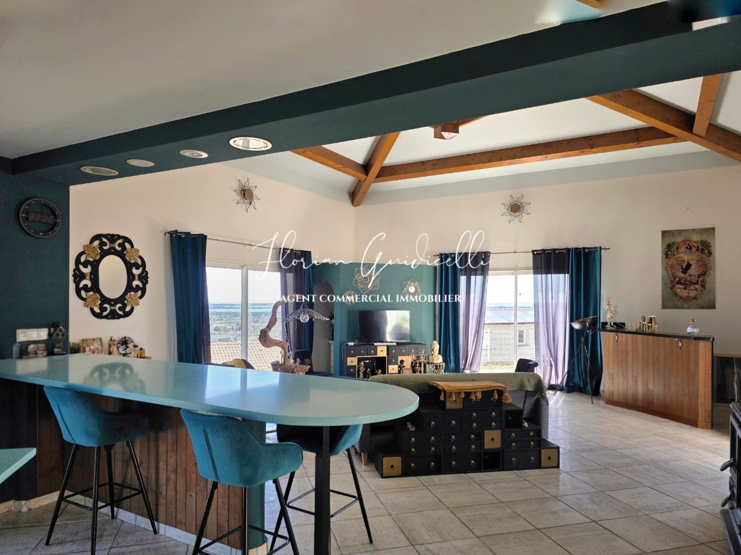 Maison 260 m² avec 2 logements indépendants et vue mer