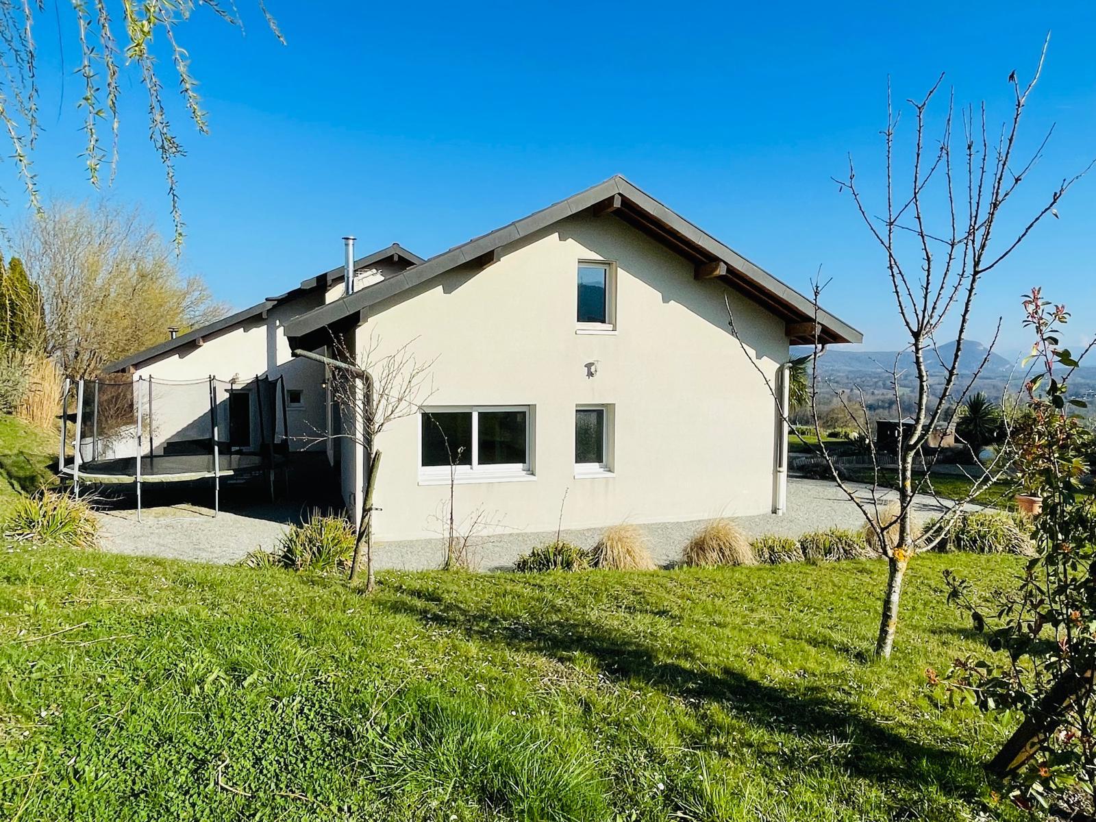 Villa à vendre  - 8 pièce(s) - 242m2 - Contamine-sarzin (74270)