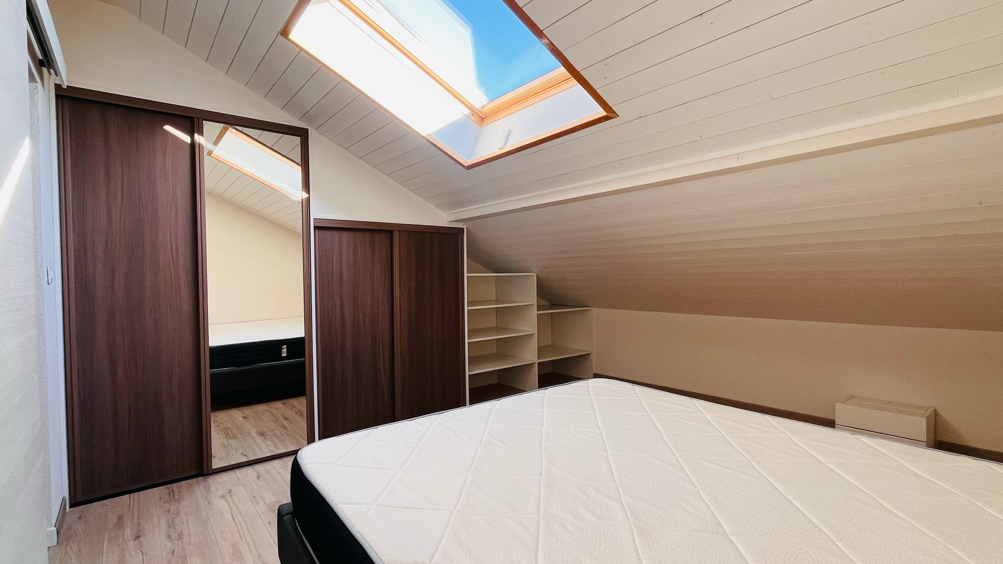 Villa à vendre  - 8 pièce(s) - 242m2 - Contamine-sarzin (74270)