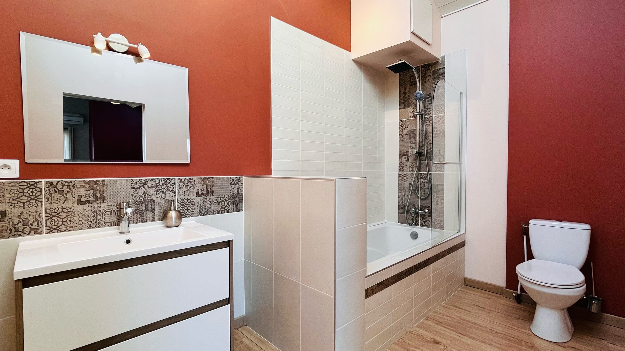 Villa à vendre  - 8 pièce(s) - 242m2 - Contamine-sarzin (74270)