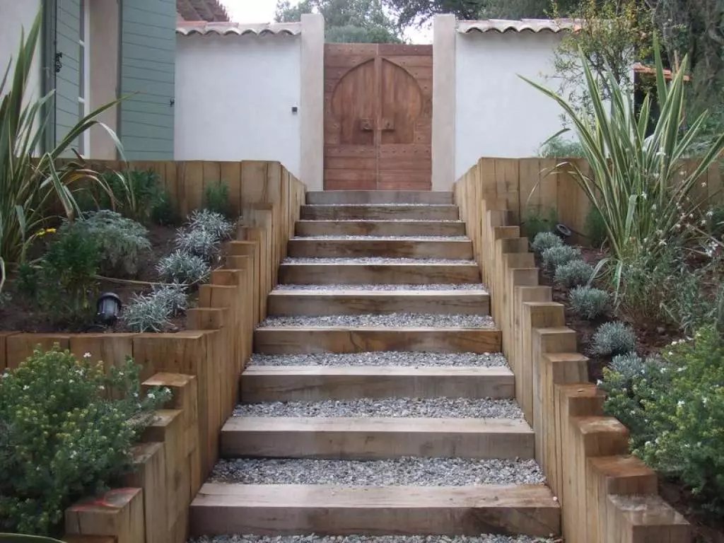 Maison à vendre  - 300m2 - Lorgues (83510)