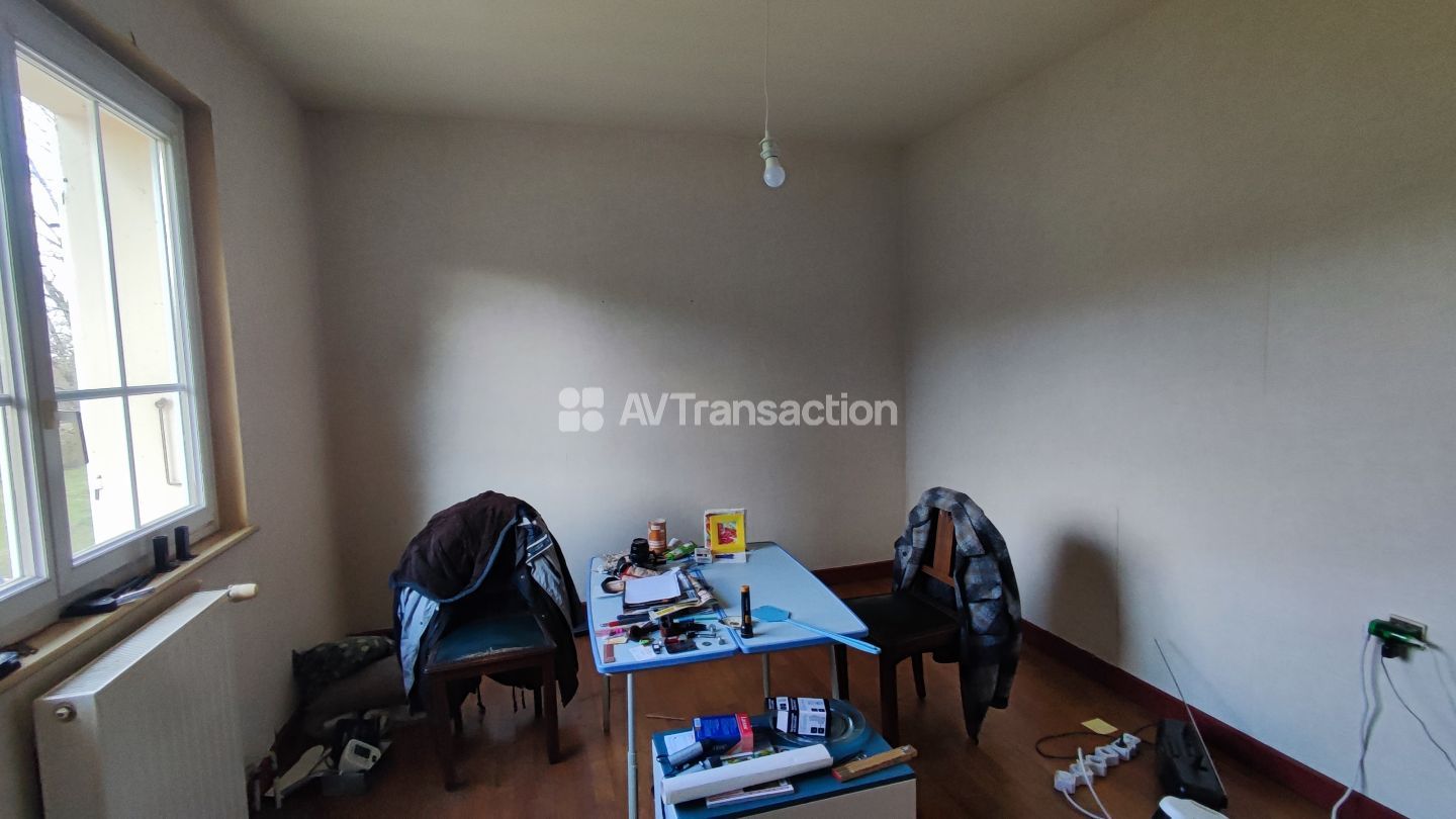 Maison à vendre  - 10 pièce(s) - 300m2 - Savoyeux (70130)