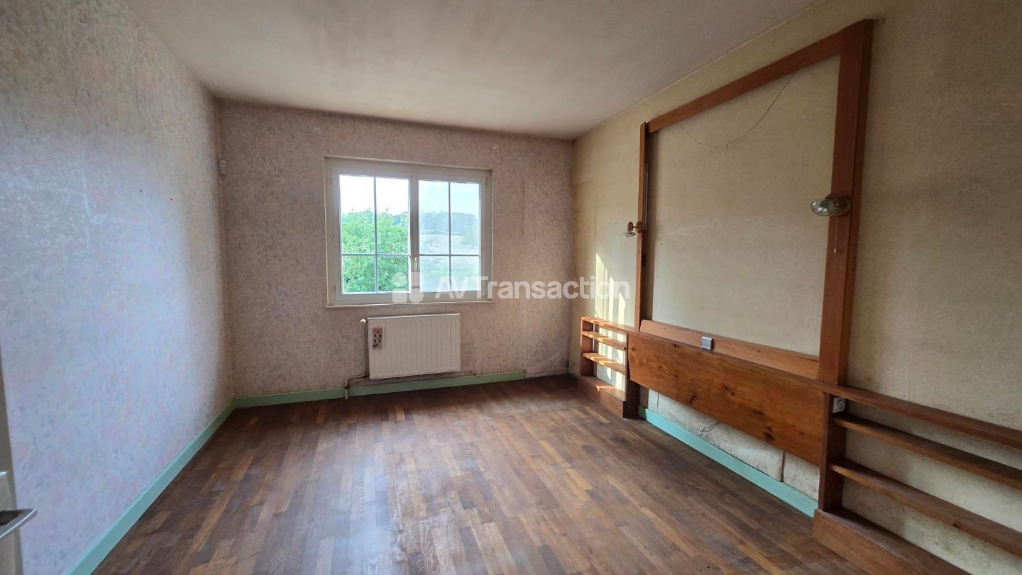 PROPRIÉTÉ ISOLÉE DE 300 M² SUR 76 ares 