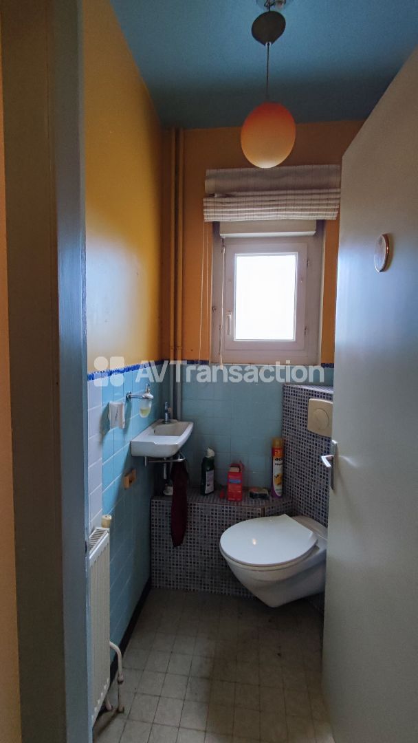 Maison à vendre  - 10 pièce(s) - 300m2 - Savoyeux (70130)