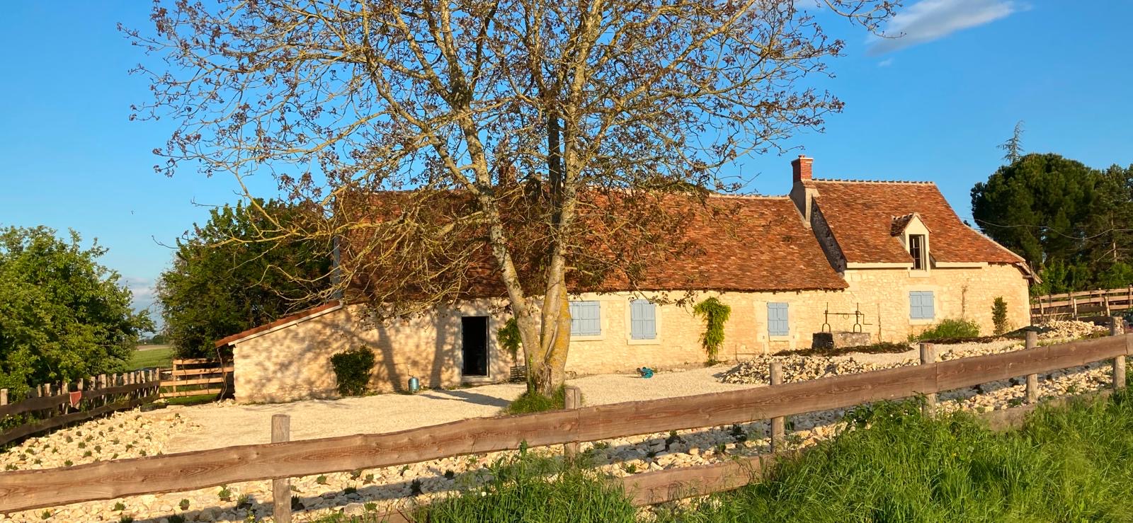 Indre: Ferme du XVIe Siècle & Gîte Indépendant