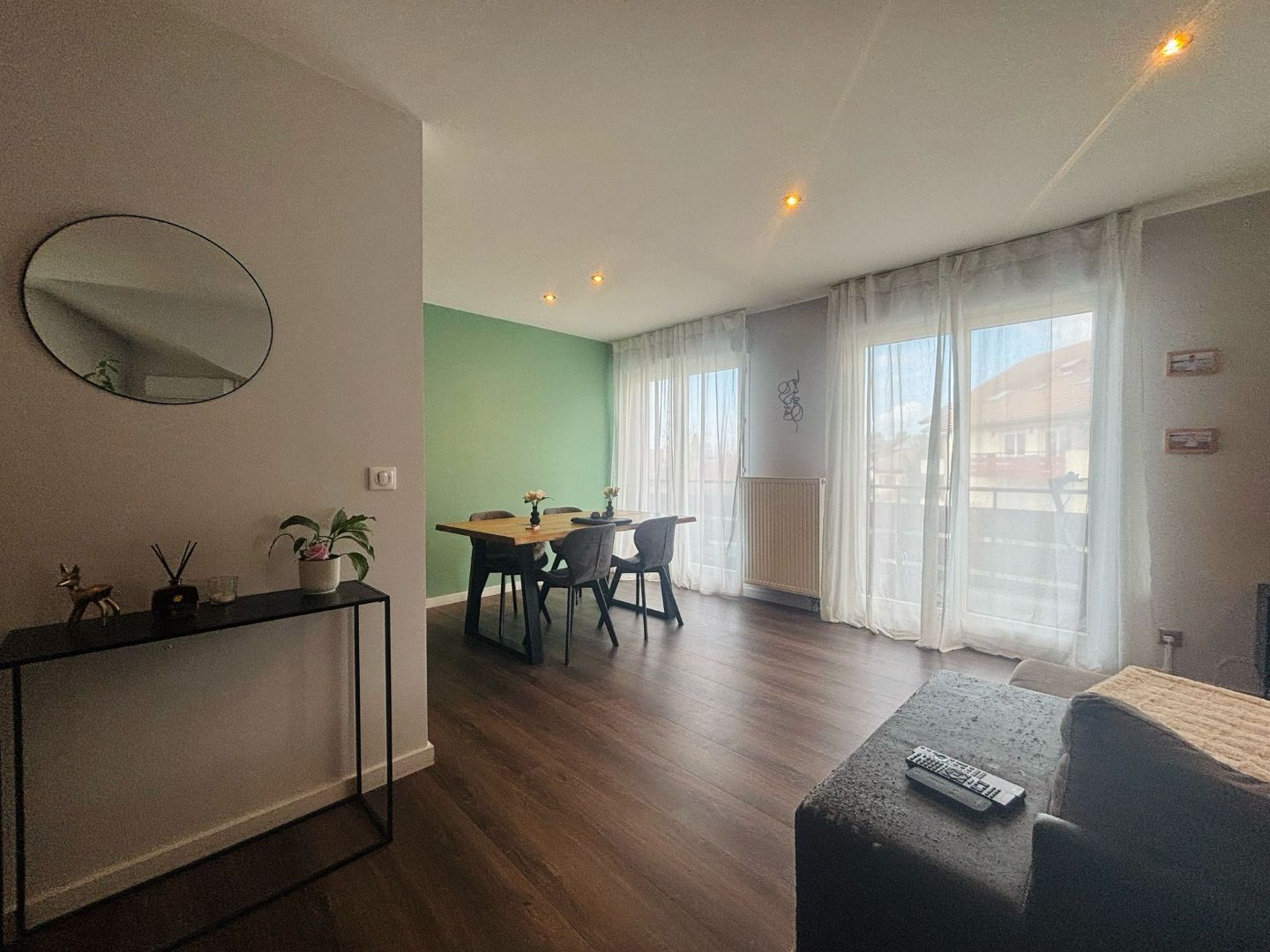 Duplex à vendre  - 4 pièce(s) - 121m2 - Cranves-sales (74380)