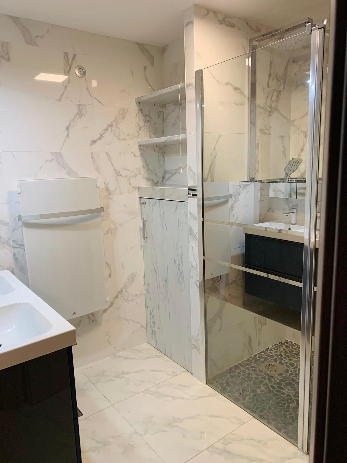 Villa à vendre  - 20 pièce(s) - 385m2 - Veigy-foncenex (74140)