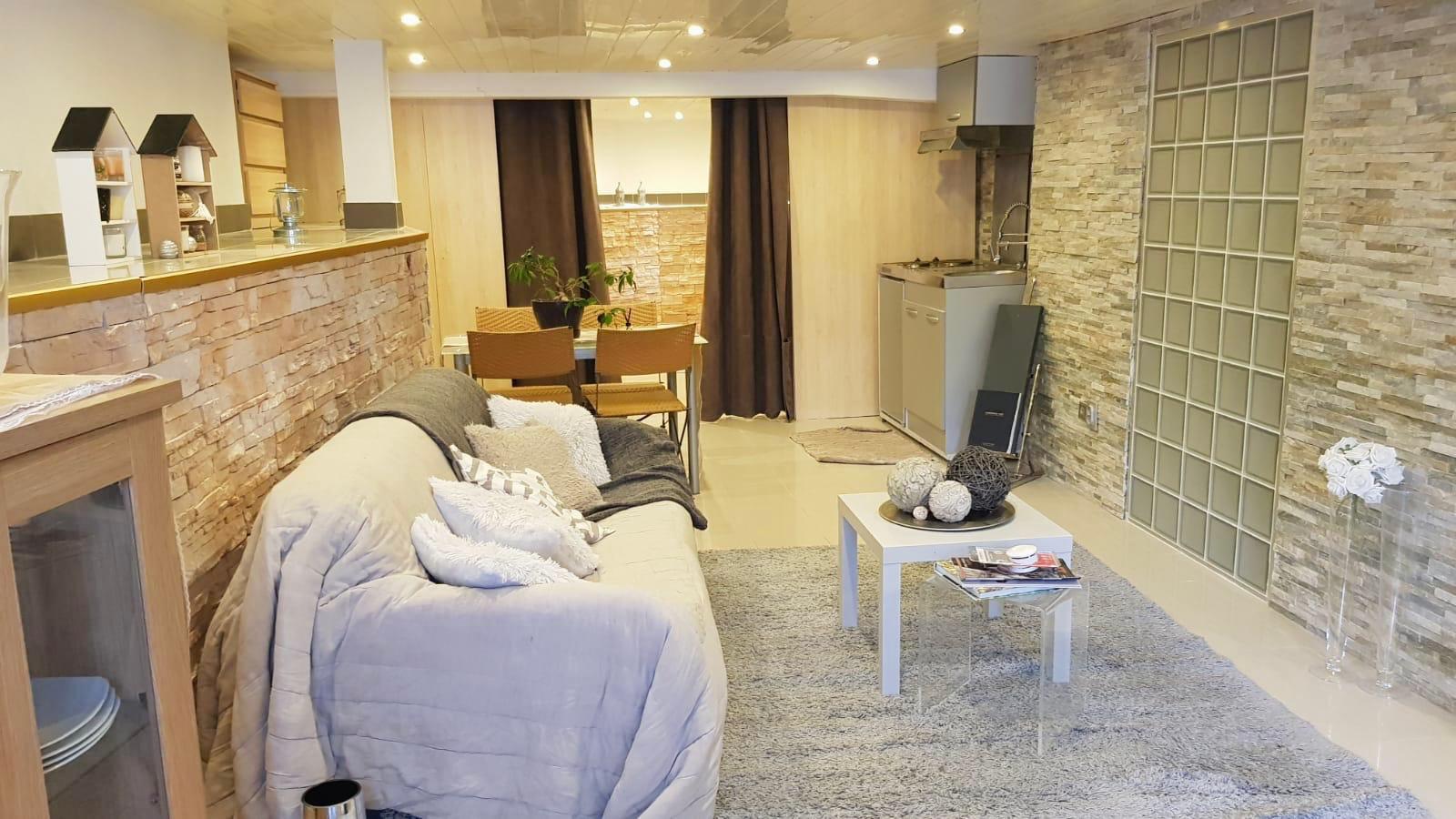 Villa à vendre  - 20 pièce(s) - 385m2 - Veigy-foncenex (74140)