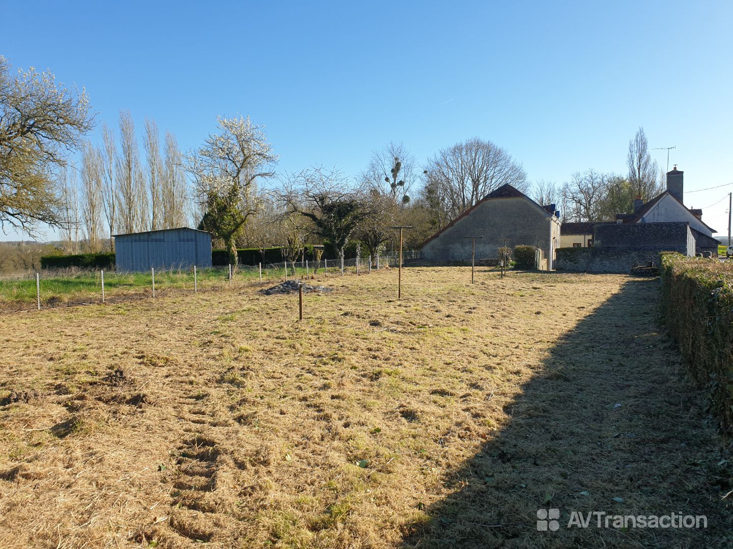 Maison à rénover à vendre  - 7 pièce(s) - 159.6m2 - Villeloin-coulangé (37460)