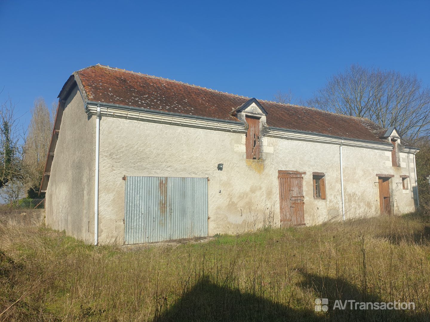 Maison à rénover à vendre  - 7 pièce(s) - 159.6m2 - Villeloin-coulangé (37460)